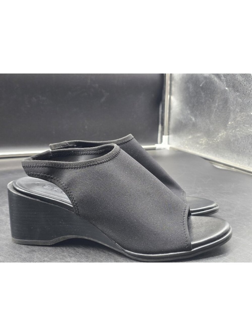 Aerosoles Sandals Womens Size 9 Black Nuri Slingback Wedge Peep Toe Damage Shoes